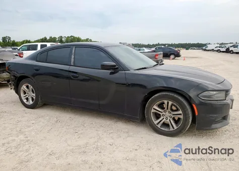 2016 Dodge Charger Se z USA, uszkodzony, nr VIN 2C3CDXBG0GH228305